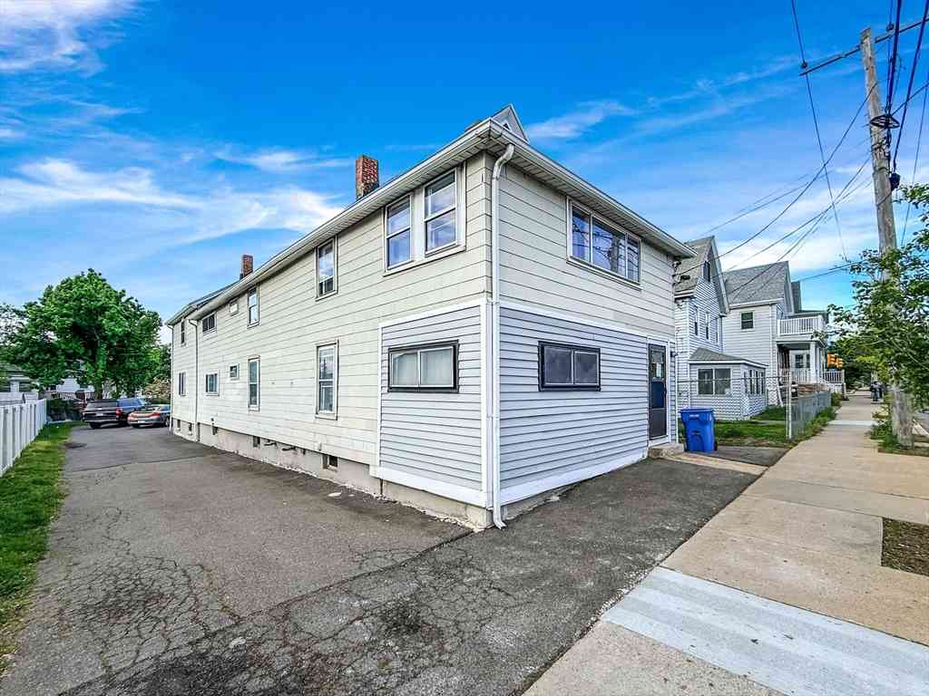 Multifamily For Rent - 50 Main St<br/> Winthrop, MA 02152