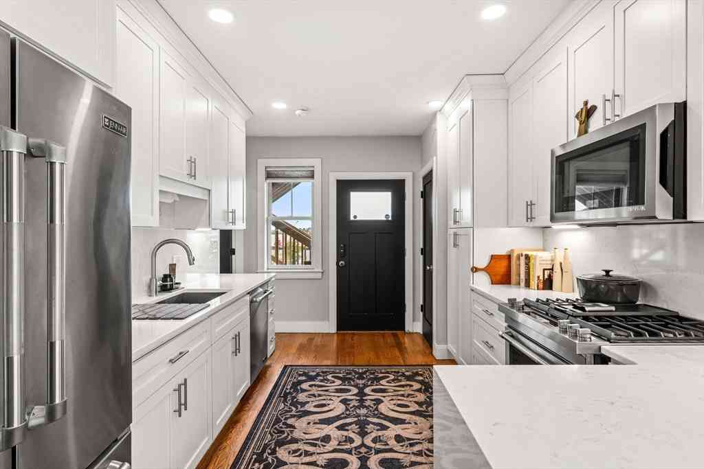 Condo For Sale - 66 Falcon St #4<br/> Boston, MA 02128