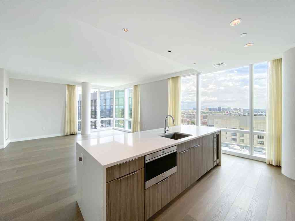 Condo For Rent - 188 Brookline Ave #19K<br/> Boston, MA 02215