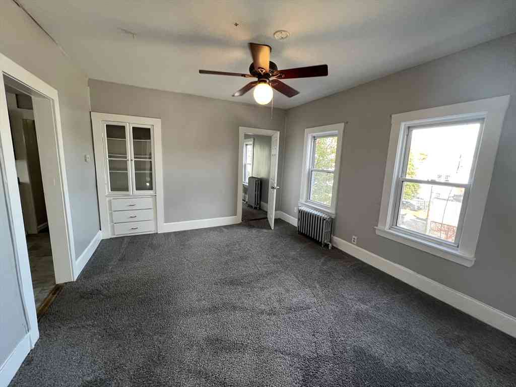 Apartment For Rent - 696 Broadway #1<br/> Everett, MA 02149