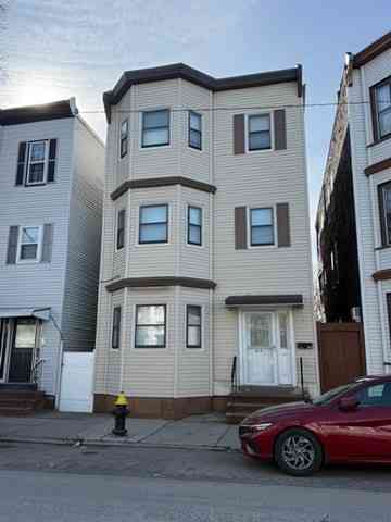 Homes For Rent - 855 Saratoga St<br/> Boston, MA 02128