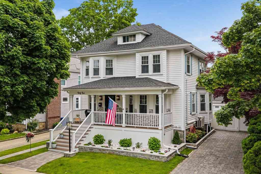 Homes For Sale - 44 Chickatabot Rd<br/> Quincy, MA 02169