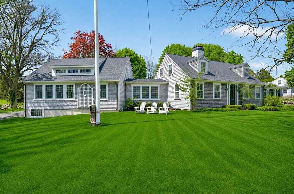 Homes For Sale - 16 Prospect Street<br/> Dartmouth, MA 02748