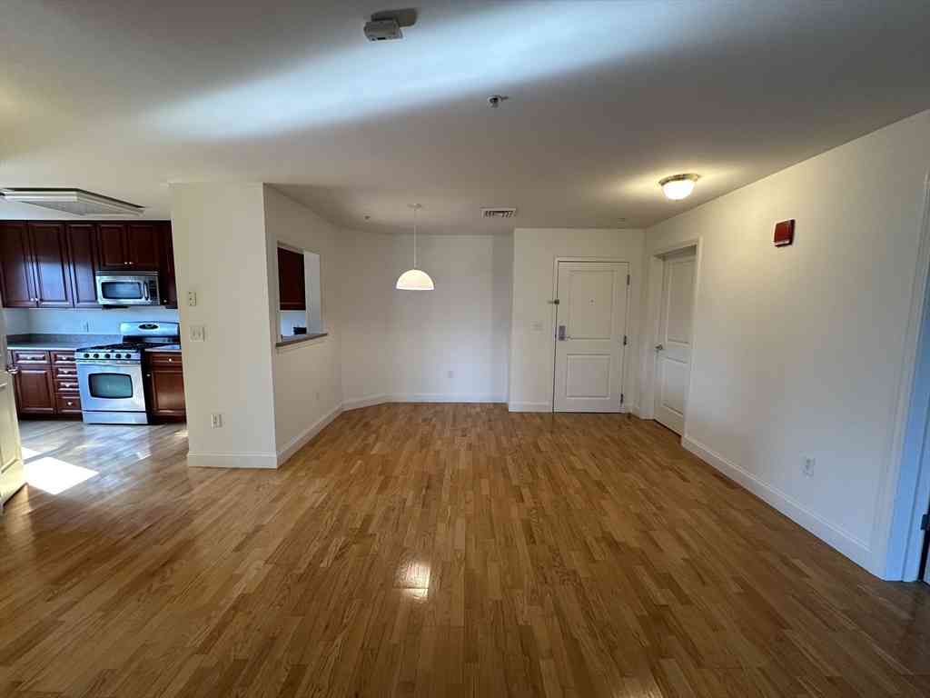Apartment For Rent - 318 Rindge Avenue #216<br/> Cambridge, MA 02140