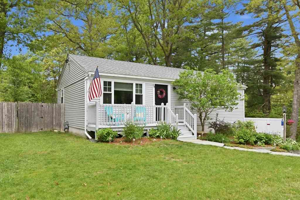 Homes For Sale - 38 Barker Rd<br/> Wareham, MA 02538