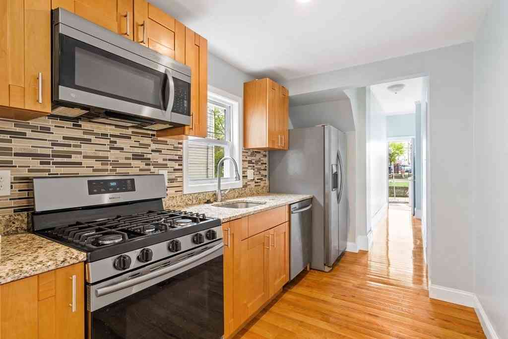 Apartment For Rent - 79 Derby St #1<br/> Somerville, MA 02145