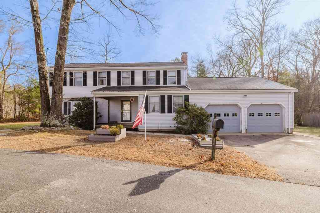 Homes For Sale - 36 Indian Run Rd<br/> Norfolk County, Bellingham, MA 02019