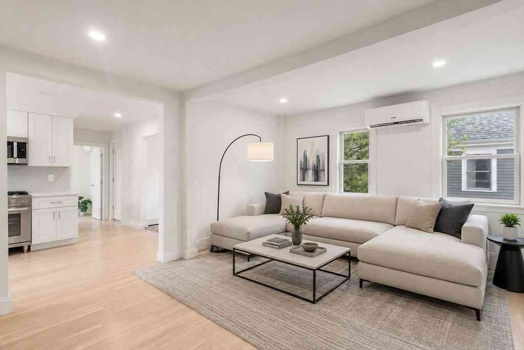 Condo For Sale - 85 School Street #2<br/> Boston, MA 02129