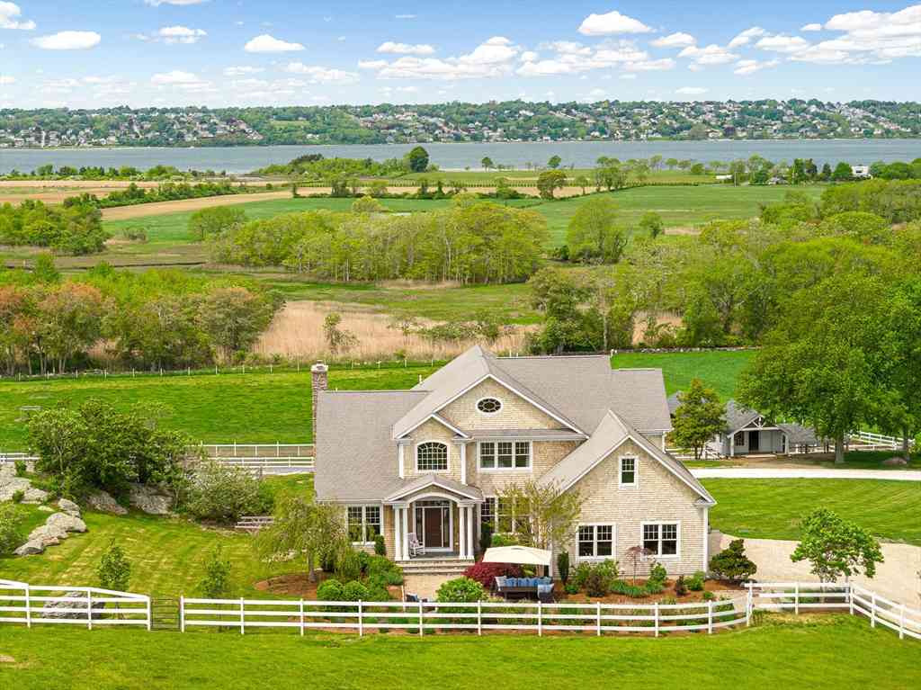 Homes For Sale - 3333 Main Road<br/> Tiverton, RI 02878