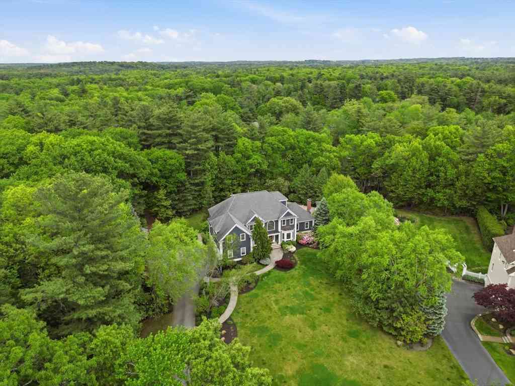 Homes For Sale - 20 Tarbox Ln<br/> Middlesex County, North Reading, MA 01864