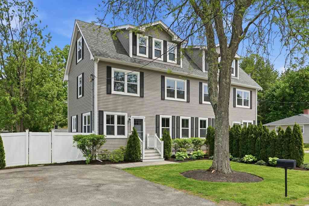 Condo For Sale - 36 Neillian Street #36<br/> Bedford, MA 01730