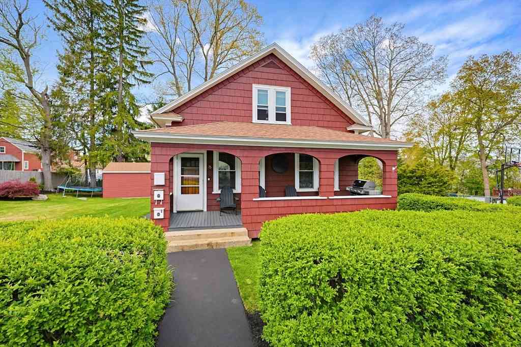Multifamily For Rent - 8 Elton St<br/> Worcester, MA 01604