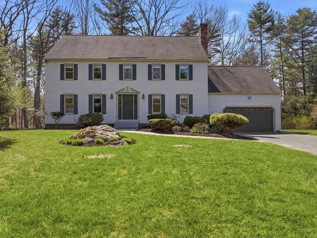 Homes For Sale - 25 Buttonwood Dr.<br/> Derry, NH 03038