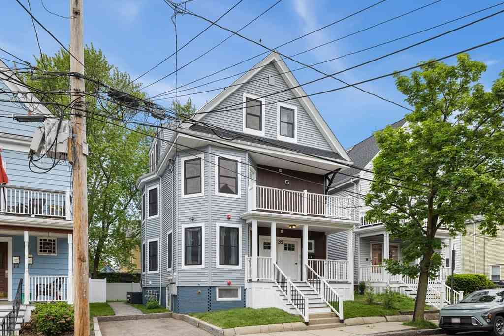 Condo For Sale - 36 Burnside Ave #1<br/> Somerville, MA 02144