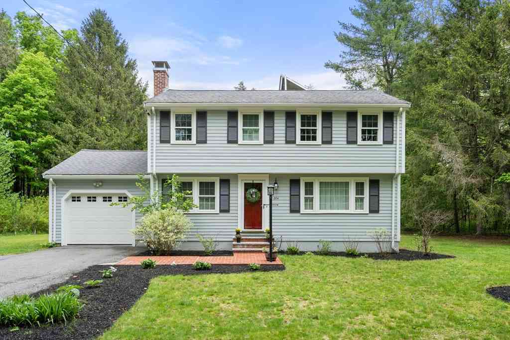 Homes For Sale - 204 Haynes Road<br/> Sudbury, MA 01776