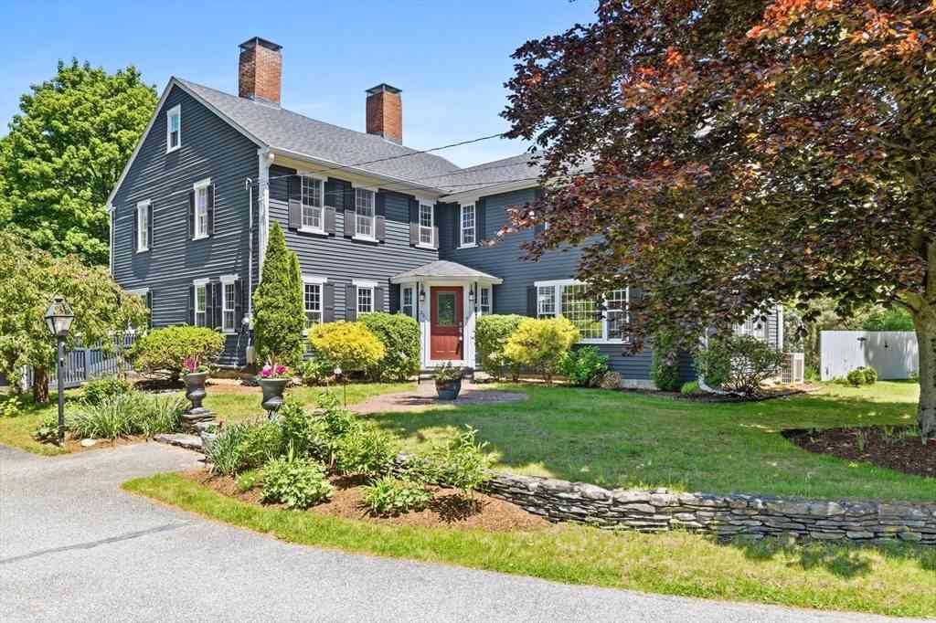 Homes For Sale - 22 Stinson Rd<br/> Andover, MA 01810
