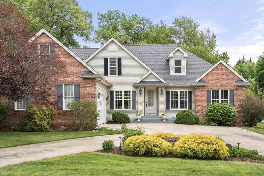 Homes For Sale - 69 Rachael Terrace<br/> Westfield, MA 01085