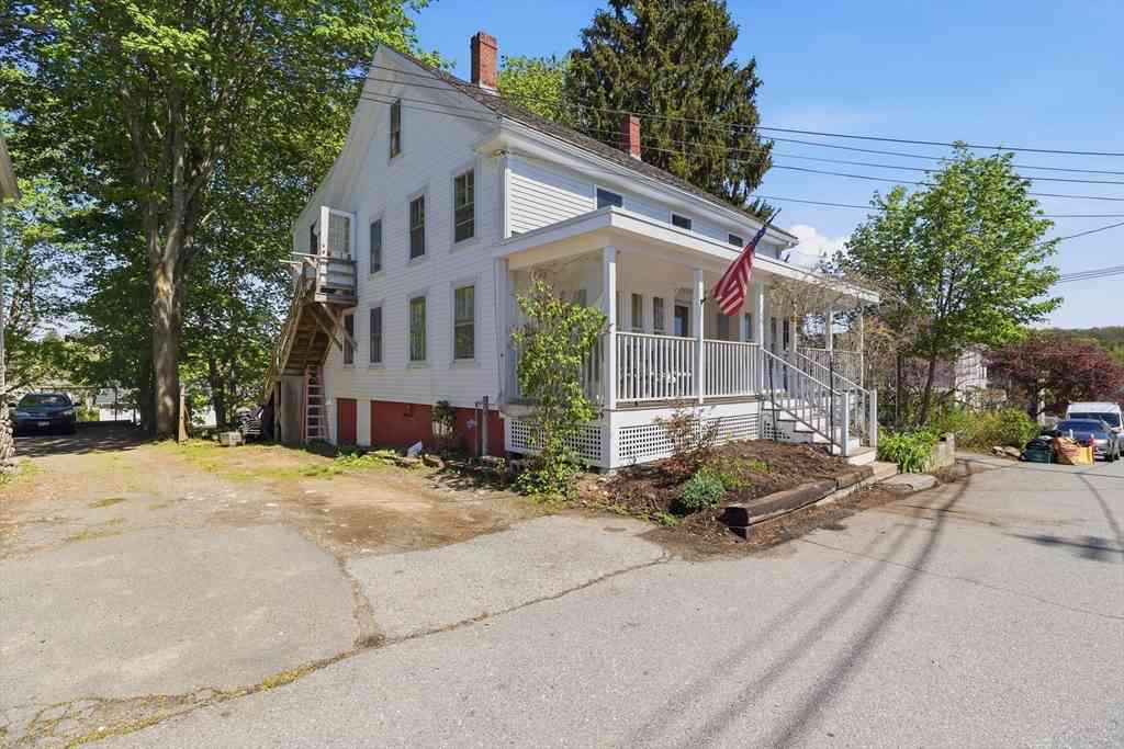 Homes For Rent - 11 Mount Pleasant Avenue<br/> Ipswich, MA 01938