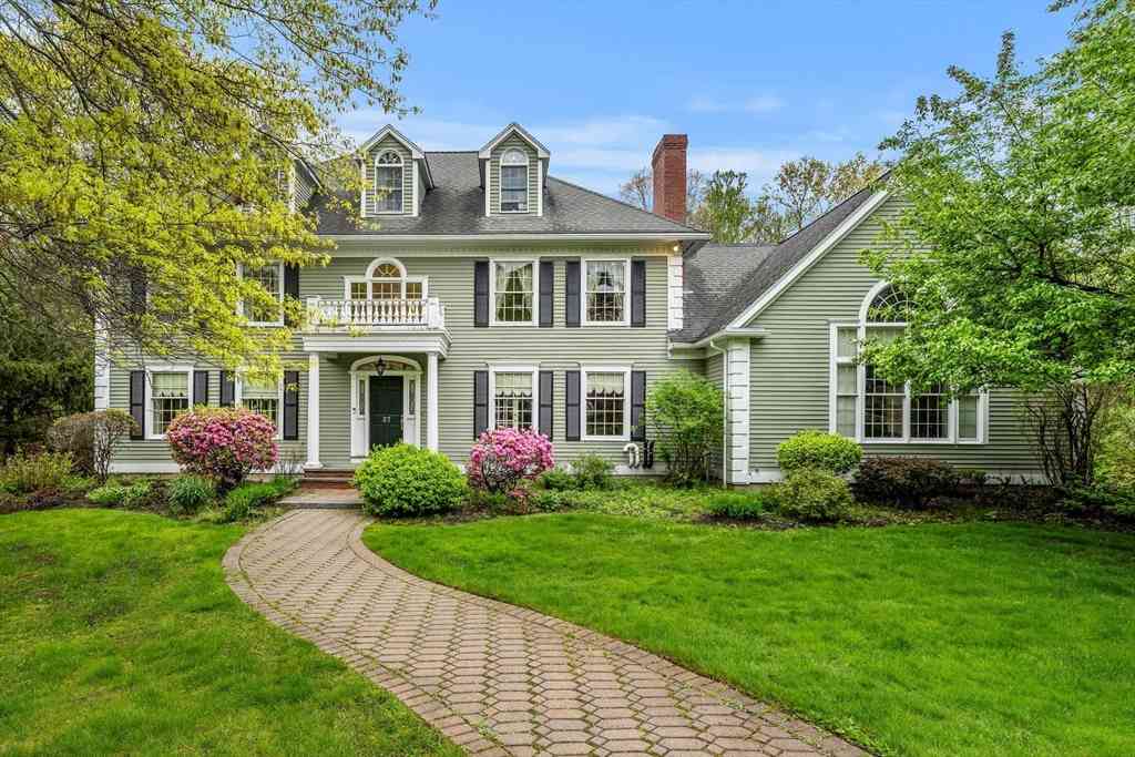 Homes For Sale - 37 Old Planters Rd<br/> Beverly, MA 01915