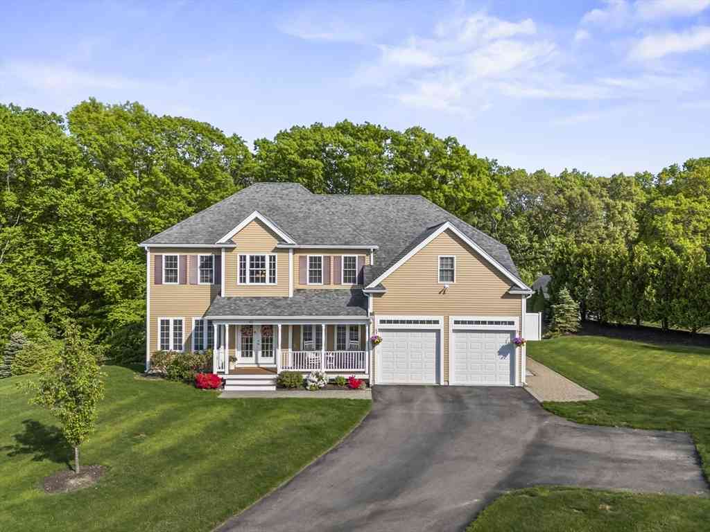 Homes For Sale - 42 Slocumb Lane<br/> Marlborough, MA 01752