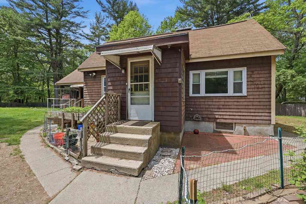 Homes For Sale - 51 Adams Street<br/> Middlesex County, Wilmington, MA 01887