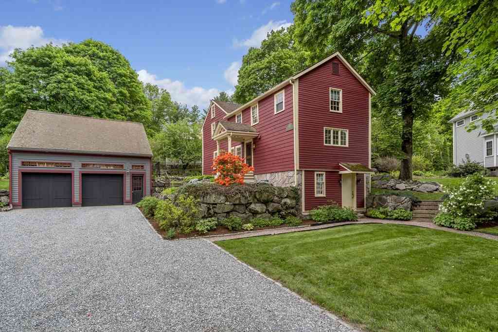 Homes For Sale - 50 Kendall Rd<br/> Lexington, MA 02421