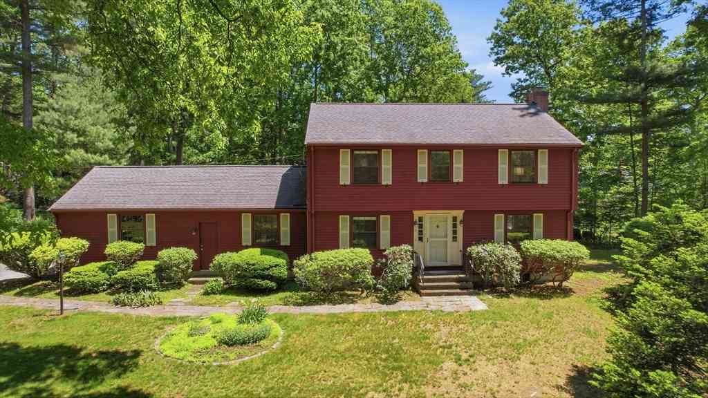 Homes For Sale - 9 Deacon Hunt Drive<br/> Acton, MA 01720