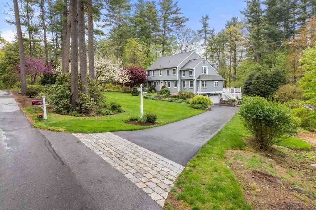 Homes For Sale - 17 Sunset Path<br/> Sudbury, MA 01776