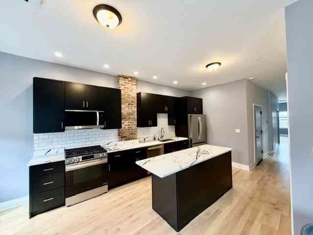 Condo For Rent - 301 North St #5<br/> Boston, MA 02113