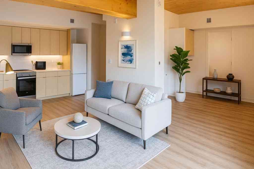 Apartment For Rent - 154 Broadway #210<br/> Somerville, MA 02145