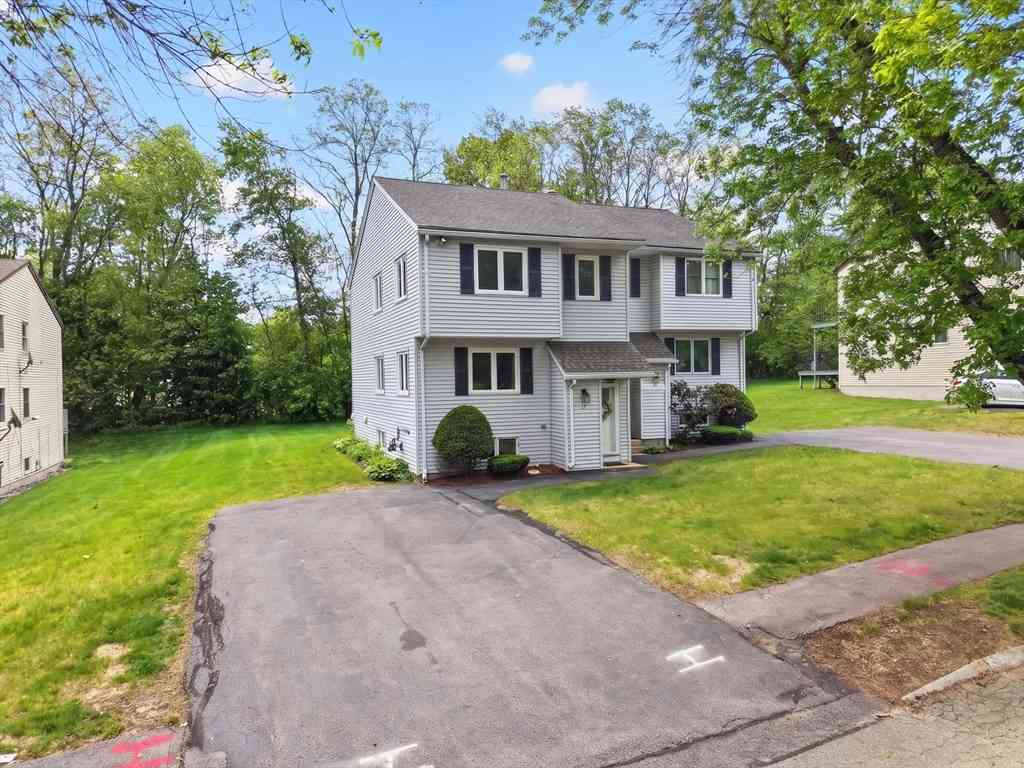 Condo For Sale - 27 Jefferey Ln #27<br/> Haverhill, MA 01832