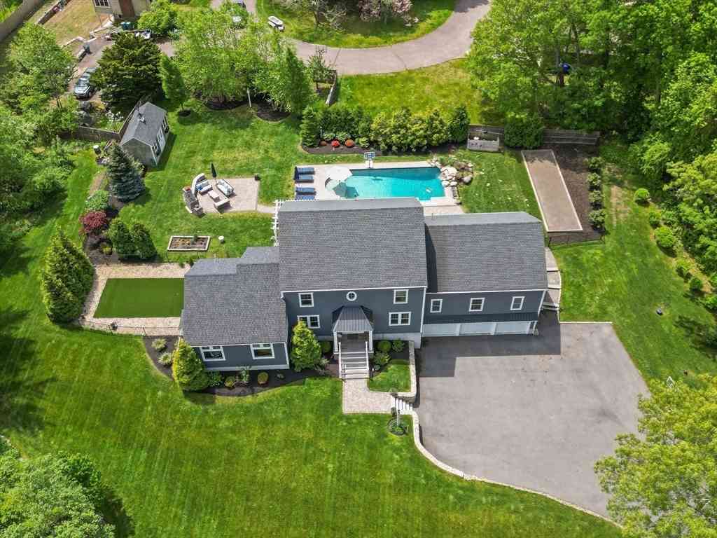 Homes For Sale - 57 Candlewood Dr<br/> Topsfield, MA 01983