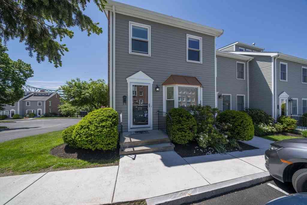 Condo For Sale - 26 Breakwater Dr #26<br/> Chelsea, MA 02150
