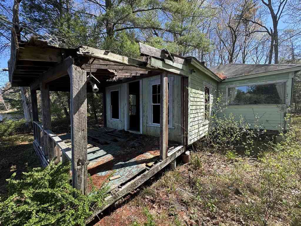Homes For Sale - 725 River St<br/> Palmer, MA 01069