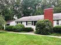 Homes For Rent - 15 Walsh Rd<br/> Bedford, MA 01730