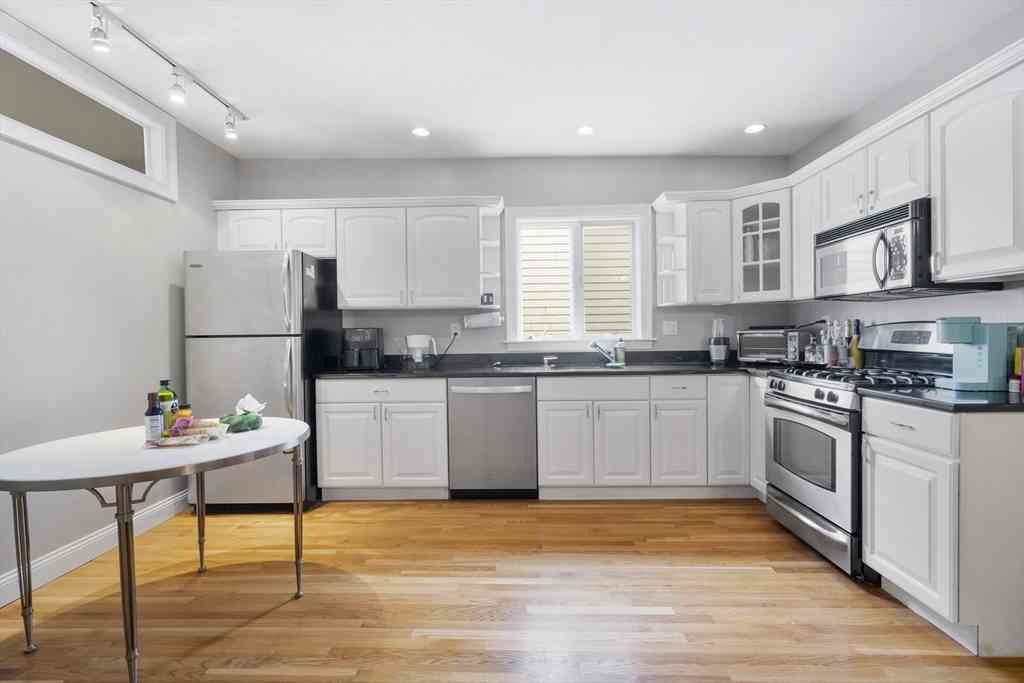 Condo For Rent - 734 East 6th Street #3<br/> Boston, MA 02127