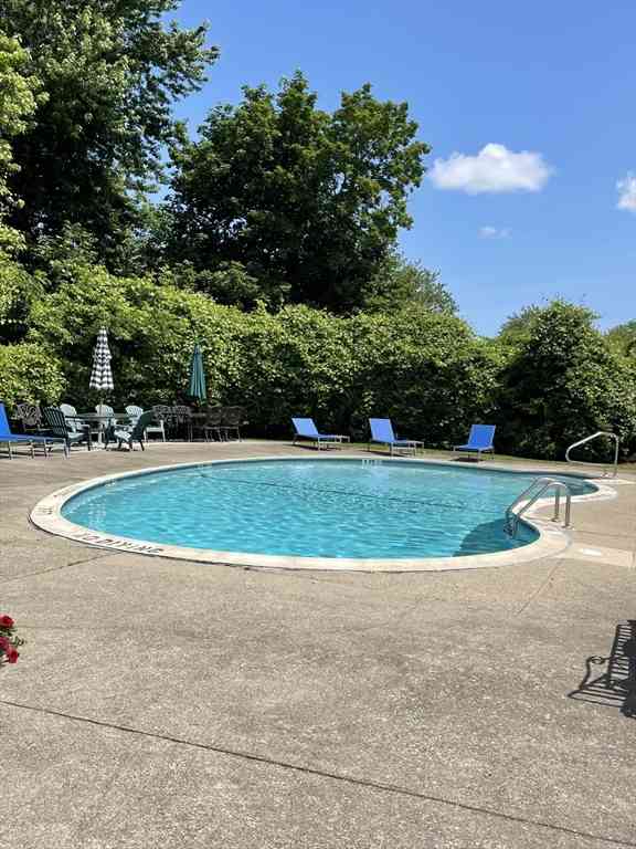 Homes For Rent - 50 Cambridge Road #302<br/> Woburn, MA 01801
