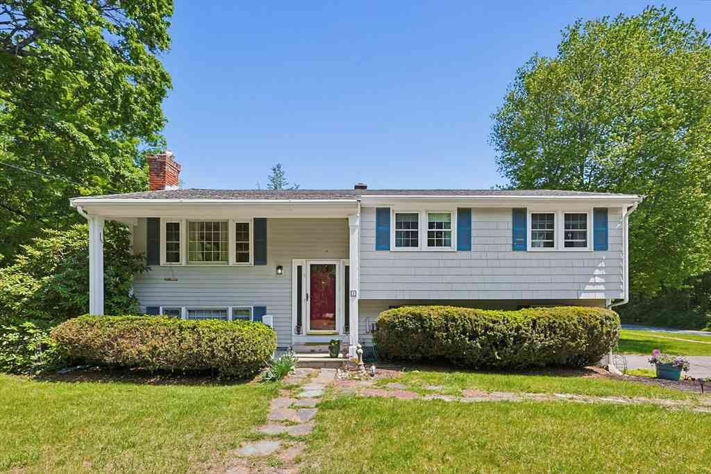 Homes For Sale - 1 Fisher Street<br/> Middlesex County, Holliston, MA 01746