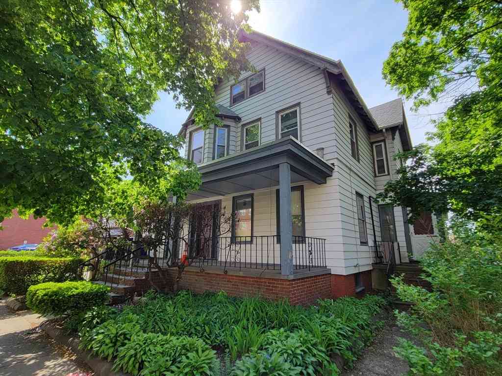 Multifamily For Rent - 635 Salem St<br/> Malden, MA 02148