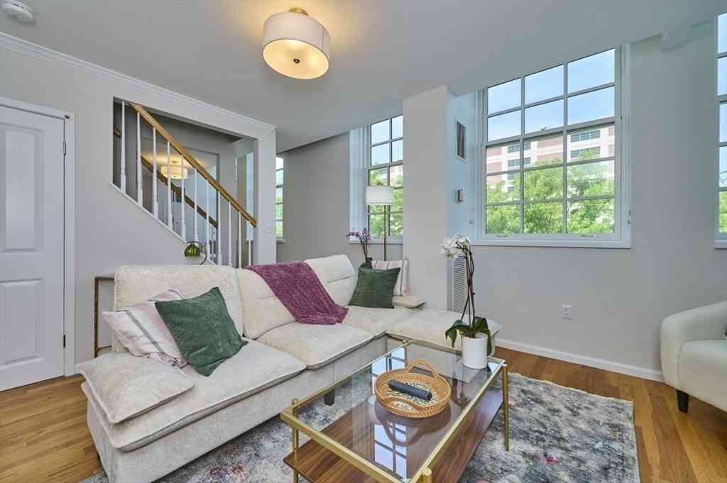 Condo For Sale - 106 13th Street #327<br/> Boston, MA 02129