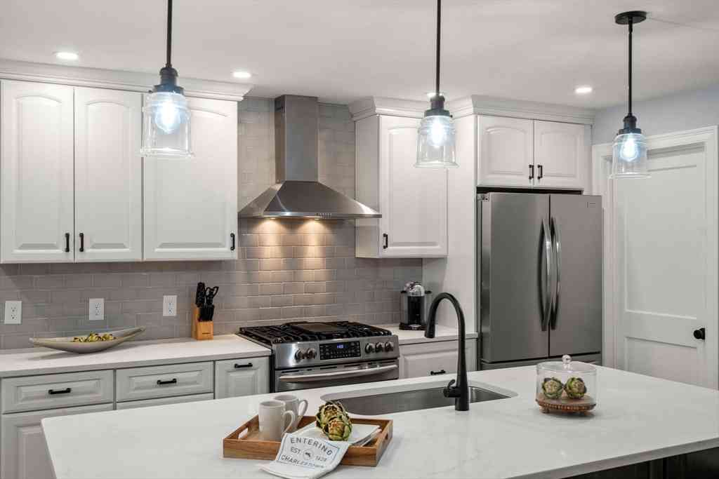 Condo For Sale - 510 Medford Street #1<br/> Boston, MA 02129