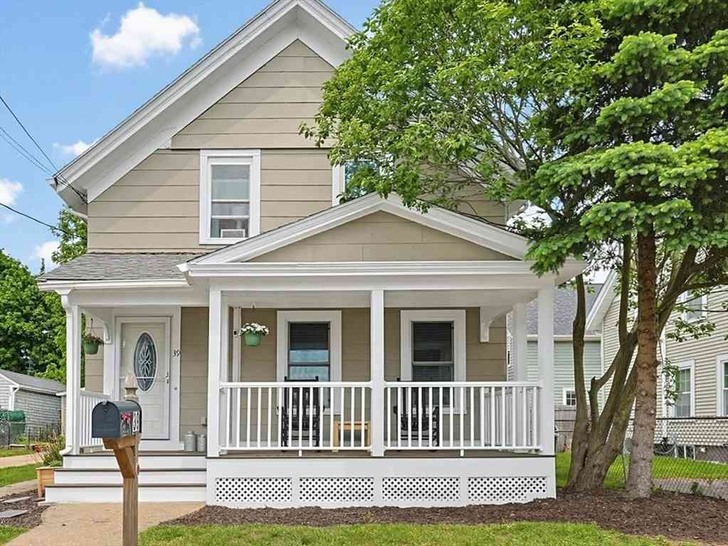 Homes For Sale - 39 Division St<br/> North Attleboro, MA 02760