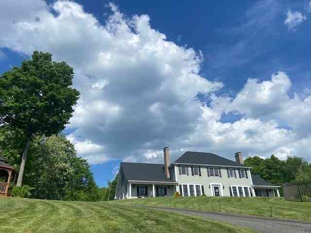 Homes For Sale - 17 Lexington Dr<br/> Hampshire County, Belchertown, MA 01007