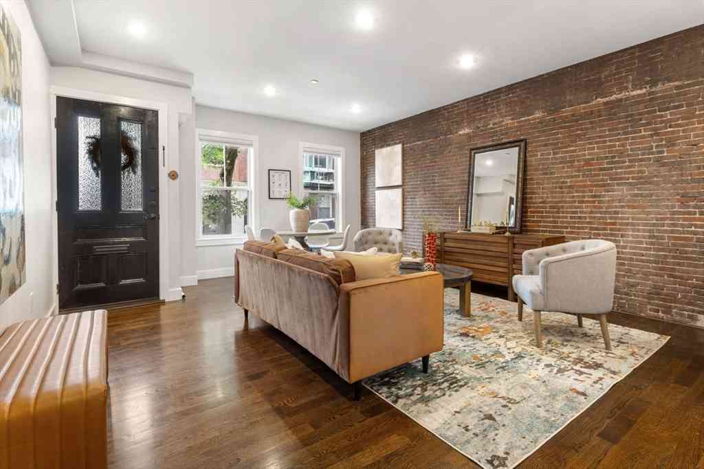 Condo For Sale - 62-64 Elm St #1<br/> Boston, MA 02129