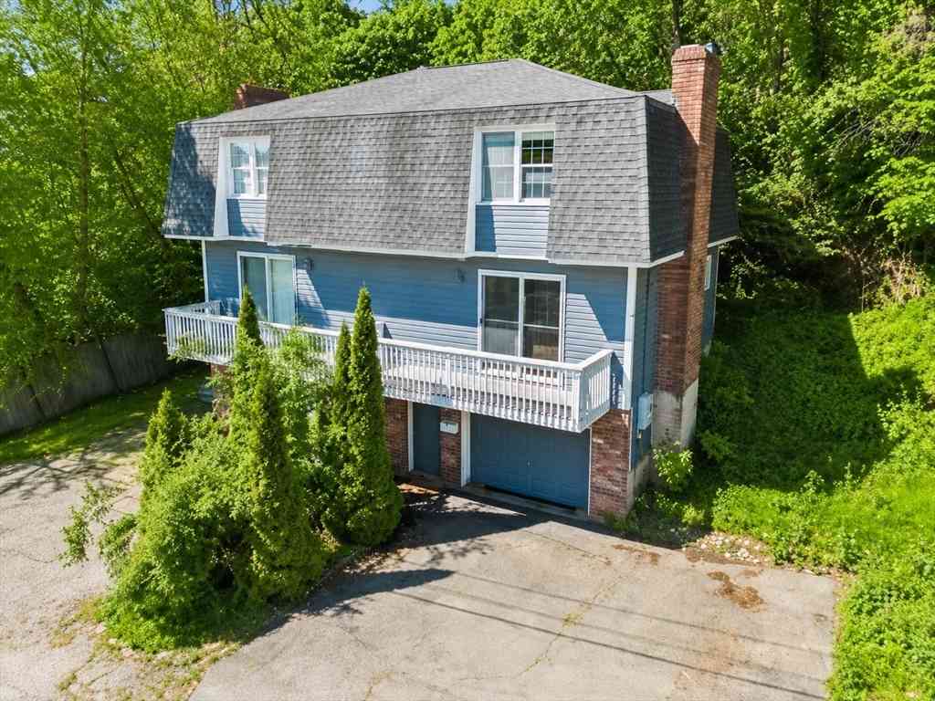 Condo For Sale - 32 Spruce Street #32<br/> Lynn, MA 01905