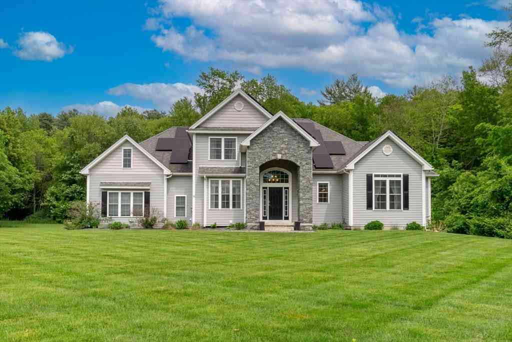 Homes For Sale - 50 Dwinell Rd<br/> Worcester County, Millbury, MA 01527