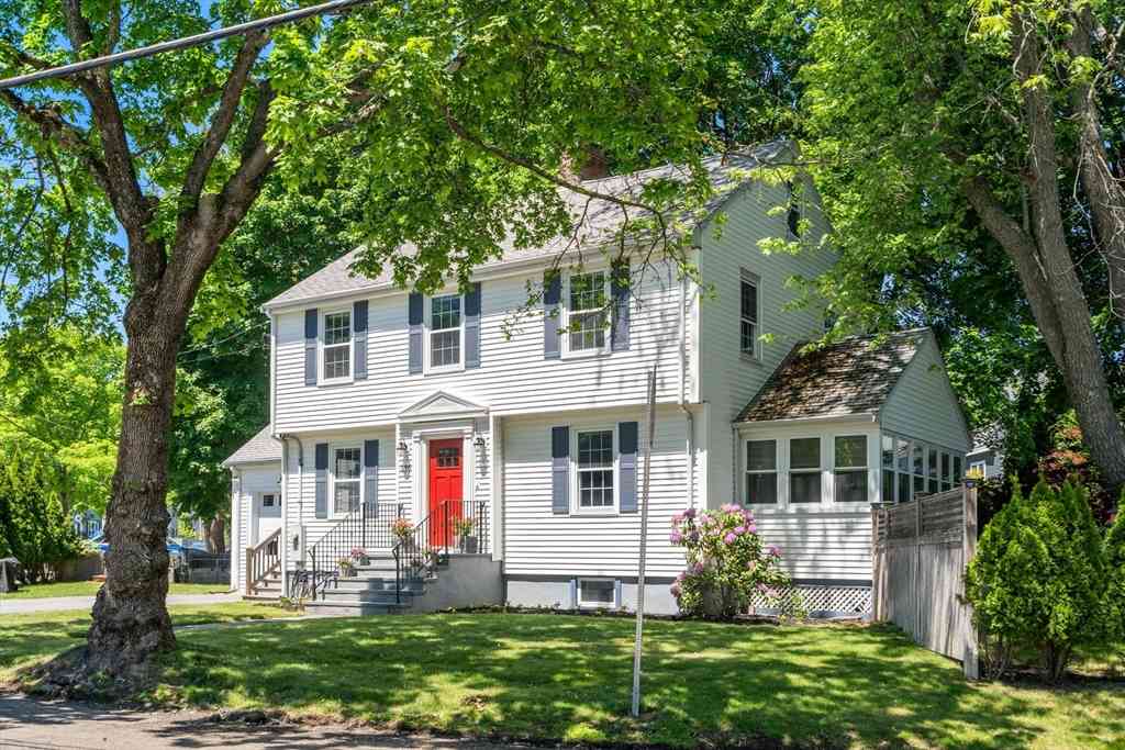 Homes For Sale - 136 Alexander Avenue<br/> Belmont, MA 02478