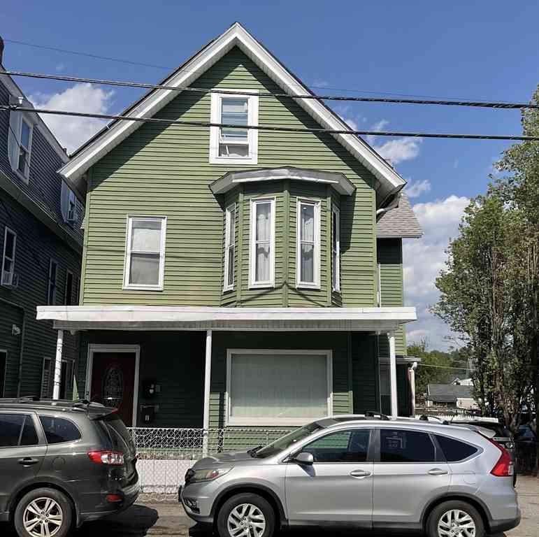 Multifamily For Rent - 52 Whipple St<br/> Lowell, MA 01852