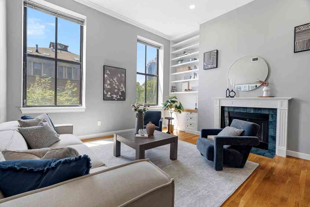 Condo For Sale - 130 Appleton St #3H<br/> Boston, MA 02116