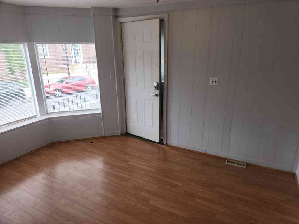 Apartment For Rent - 19 Forest St #1A<br/> Medford, MA 02155